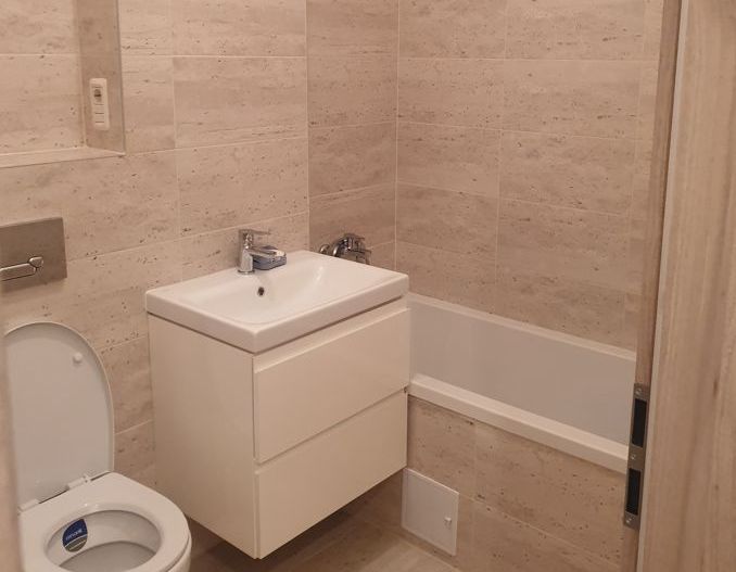 AP. 2 CAMERE SALAJ,LOC PARCARE,BUCATARIE INCHISA, MOBILAT MODERN - Poză 9