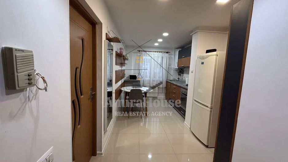 Apartament 3 camere mobilat si 2 garaje zona Bucium - Poză 7