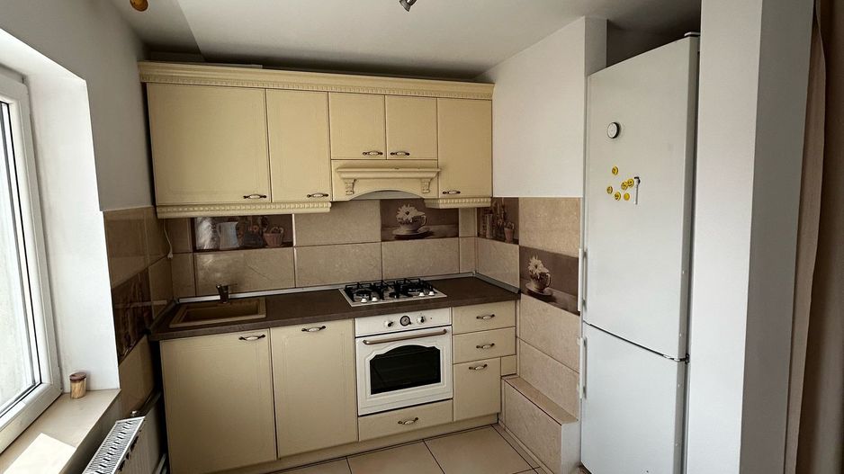 VILA | APARTAMENT | ZONA TURDA | CURTE - Poză 8