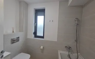 Vilă  cu mansardă, piscină și design modern – Tunari - Poză 27
