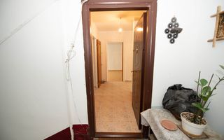 Apartament cu 3 camere de vanzare, 64 mp, decomandat, Politehnica - Poză 4