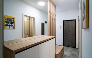Plaza Mall- Lujerului, 2 camere, decomandat, 60 mp, etaj 2, mobilat, bloc nou