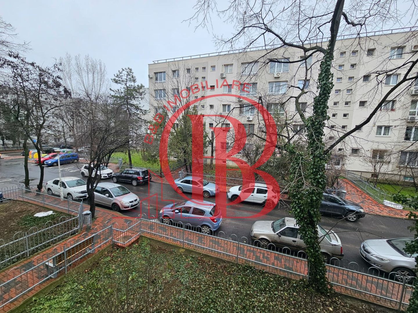 4 camere decomandat cu Boxa 12mp-10 min M 1 Decembrie 1918 - Poză 1