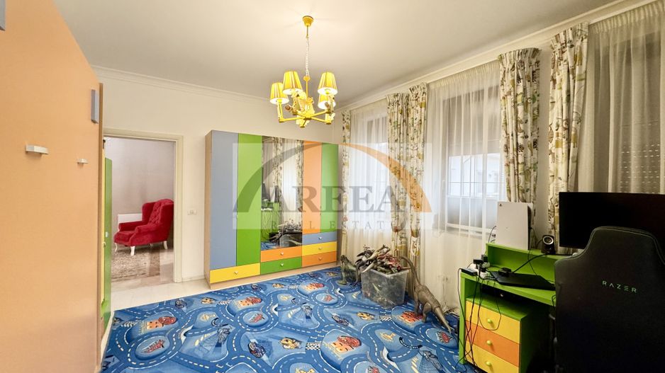 Vila lux cu 1000 mp teren pe Erou Iancu Nicolae langa Jolie Ville - Poză 19