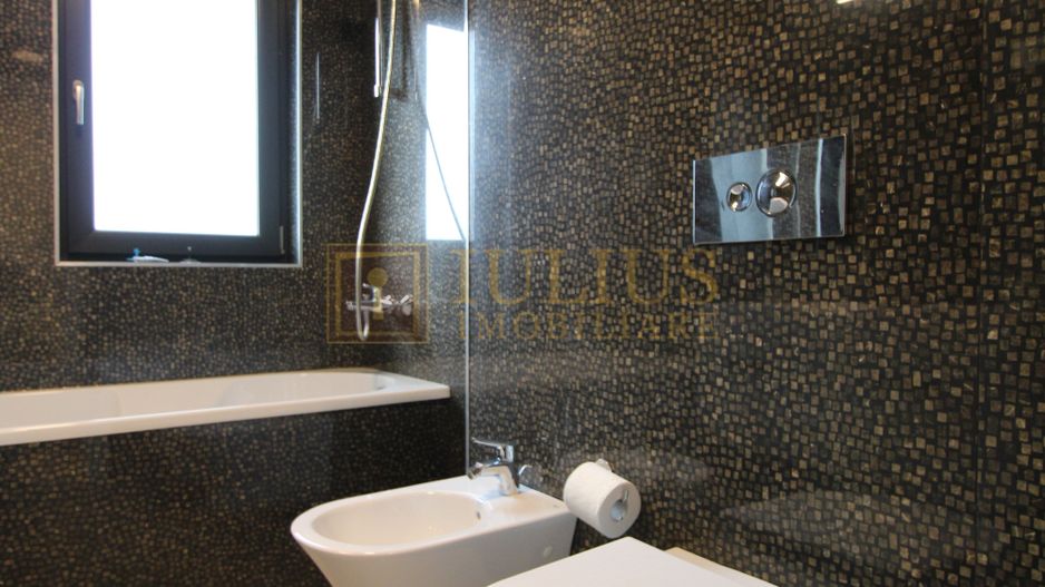 Zona Lipovei, casa 4 camere + 3 bai, curte proprie. - Poză 21