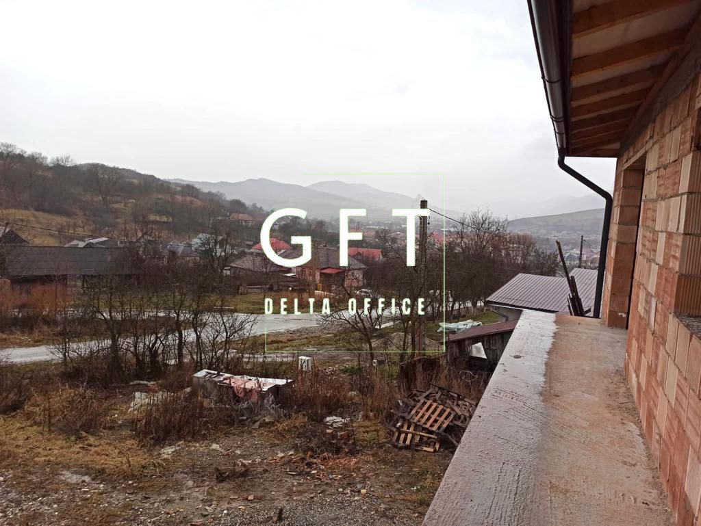 Casa la rosu 212 mp-terasa 25 mp-balcon 11 mp-teren 1034 mp-Teaca - Poză 4