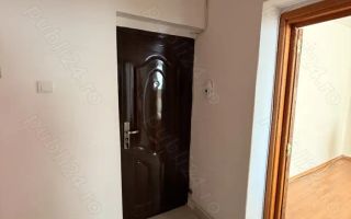 Apartament decomandat, 2 camere, etaj 6/8 – Micro 21, - Poză 1
