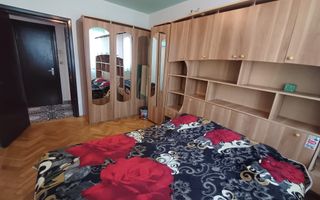 3 camere în zona Complex Studentesc - Poză 2