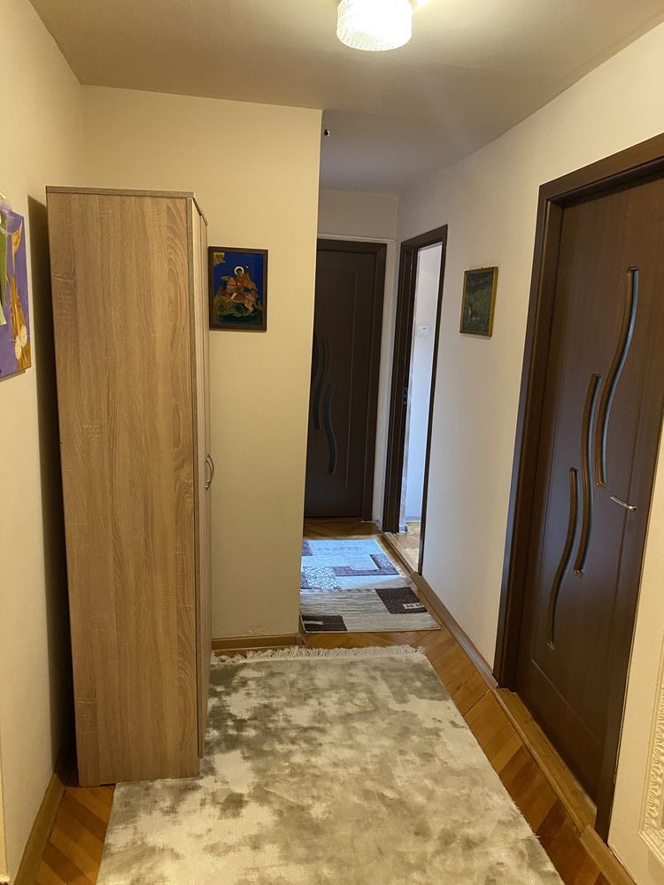 Apartament 3 camere, 70 mp, 2 bai, et.3, boxa, Cetate,  Mercur - Poză 8