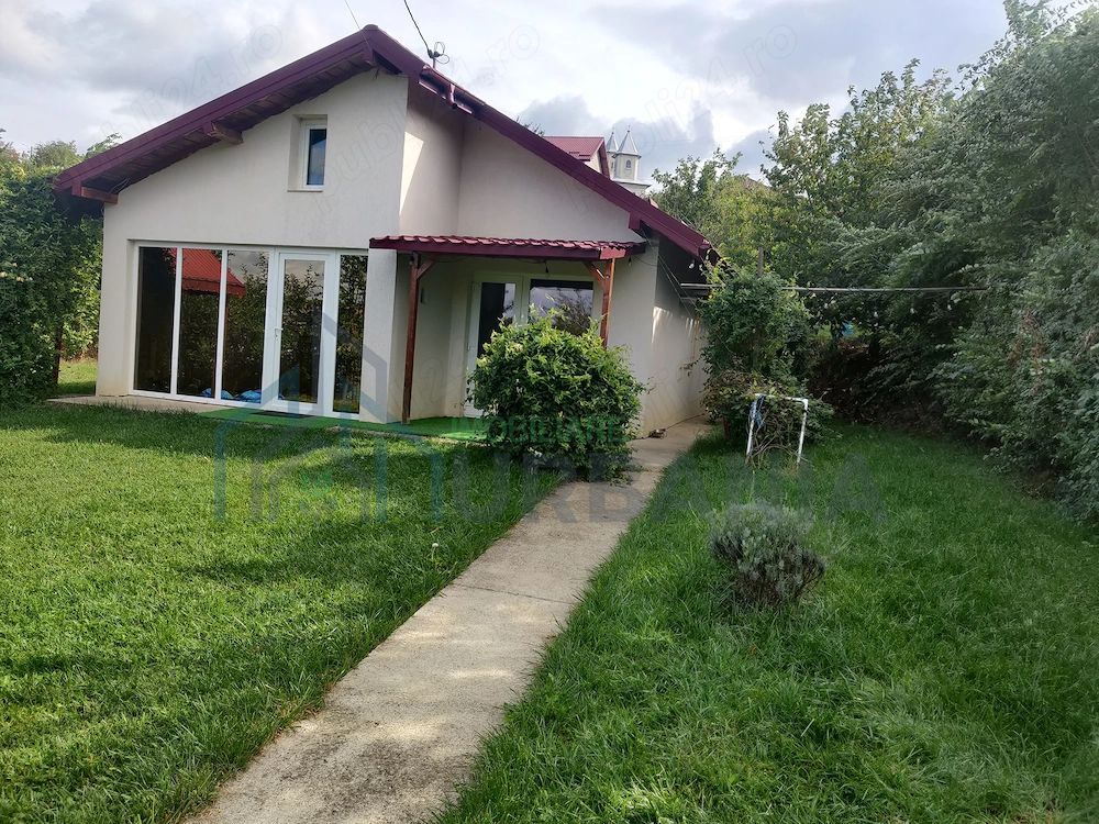 Casă de închiriat în Buznea, la 2 km de Piața Târgu Frumos - Poză 1