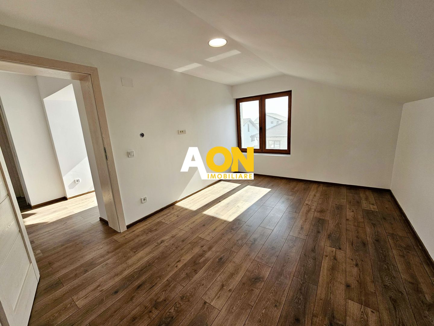 1/2  Duplex, 190 mp utili, 300 mp teren, Alba-Micesti - Poză 16