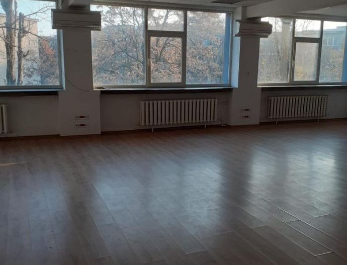 CLADIRE BIROURI | 7,000 MP UTILI + 1,200 TEREN | RANDAMENT 7,5% - Poză 3