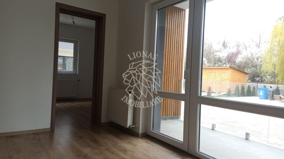 Apartament Nou 4 camere 82 mp-etaj 1-balcon-parcare-Zona Libertatii - Poză 2