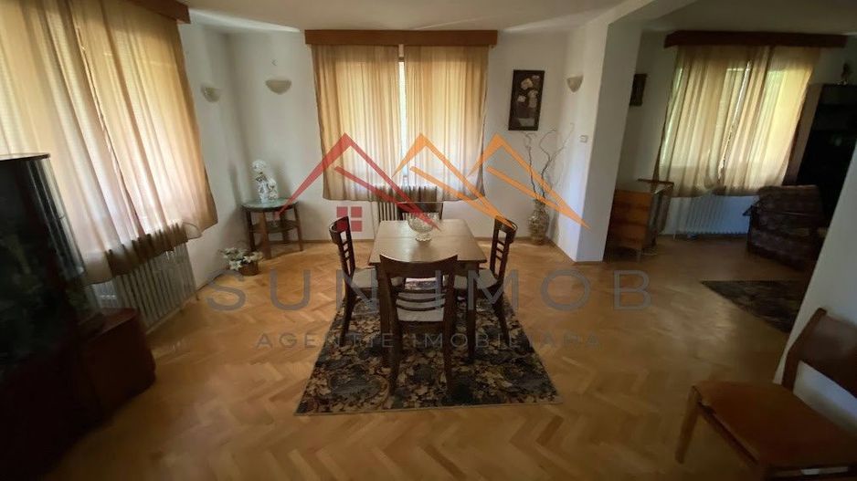 Vila de vanzare, teren 3100 mp, 7 camere, 6 grupuri sanitare, 3 CT, an 1997 - Poză 11