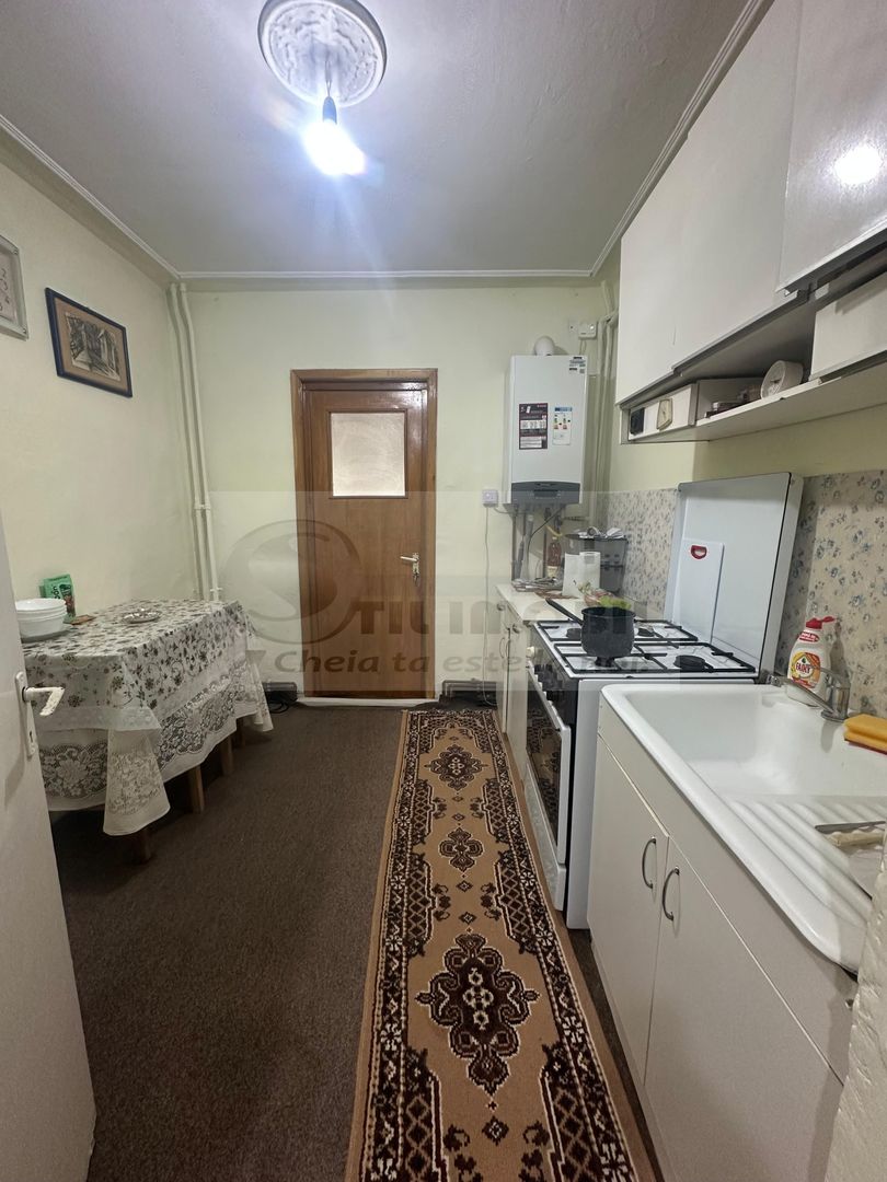 APARTAMENT 3 CAMERE CENTRAL PALAS MALL LIBER - Poză 10