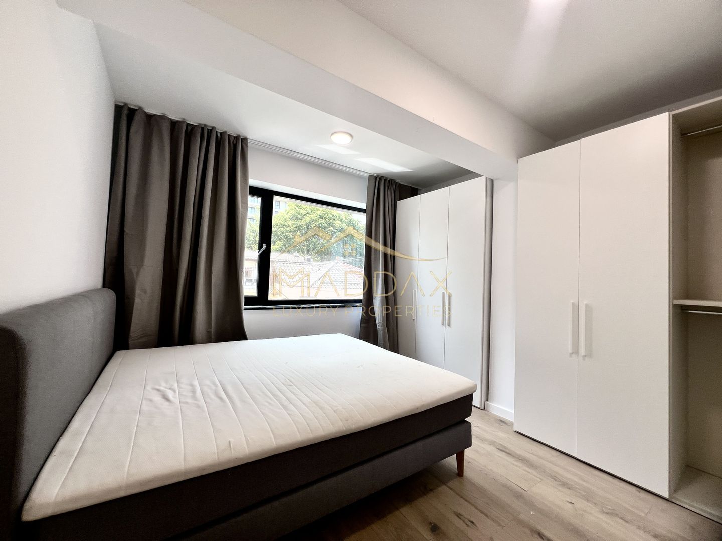 Apartament LUX**4 Camere**Parcare inclusa//Metrou Aviatorilor-Herastrau - Poză 9