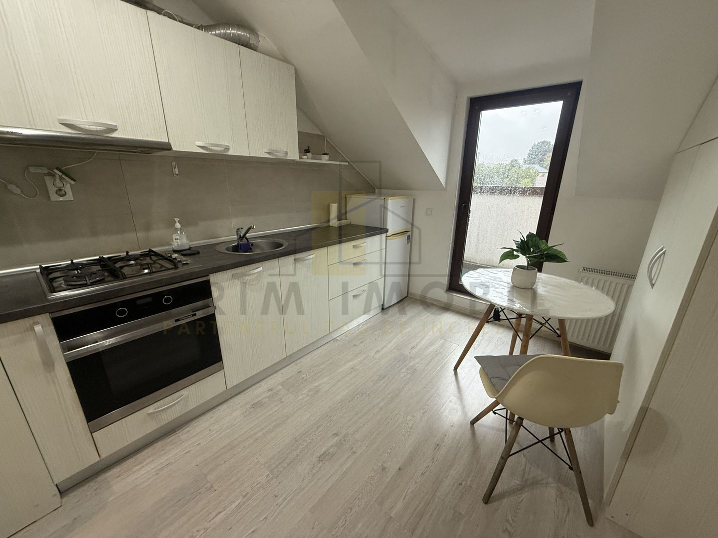 Apartament Central, langa Palas Mall - Poză 6