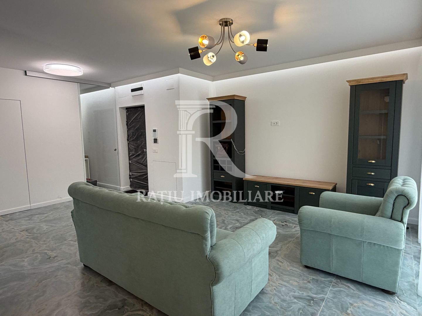 Apartament de LUX de închiriat – PRIMA ÎNCHIRIERE | Locație CENTRALĂ - Poză 7