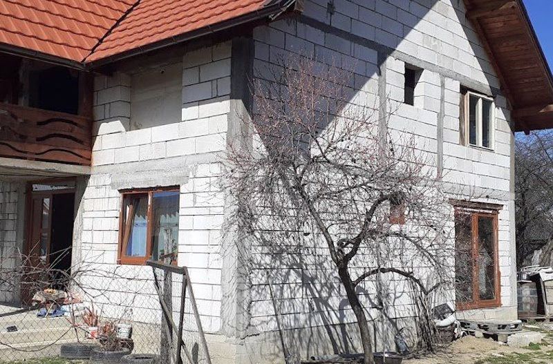 Casa de Vanzare Tigveni Arges - Poză 2