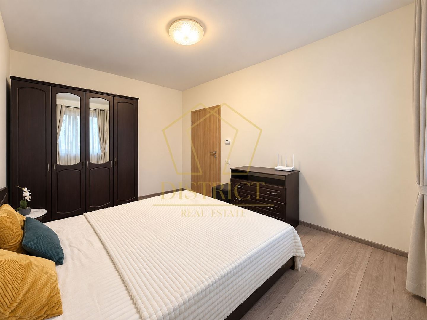 Apartament cu 2 camere Decomandat | Gradina proprie de 25 mp | Giroc langa ESO. - Poză 7