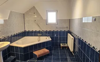 Casă / Vilă cu 8 camere de vânzare în Manastur, Cluj-Napoca - Poză 21