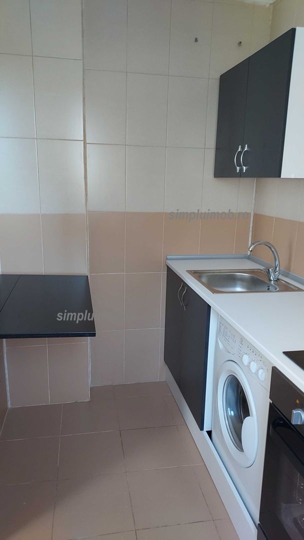 Garsoniera Decomandata Mobilata Utilata Mega Mall - Poză 5