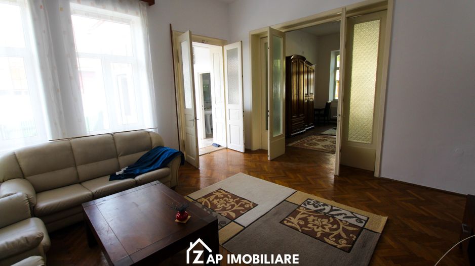 Casa individuala - 140 mp - 5 camere - Central - Str Avram Iancu - Poză 3