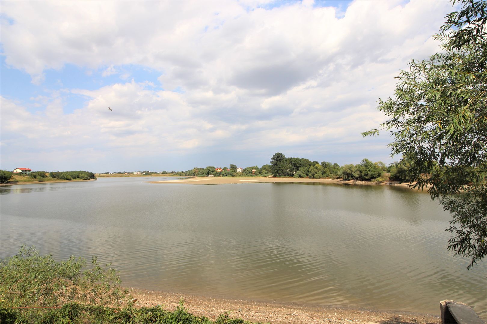 Casa deschidere lac 14 metri teren 878 mp in Samurcasi Crevedia Buftea - Poză 2