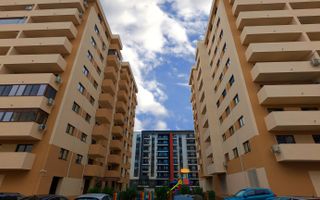 Apartament cu 3 camere, complet mobilat si utilat, acces rapid metrou - Poză 1