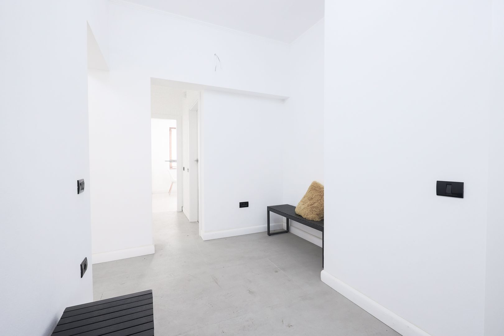 Cladire cu destinatie multifunctionala in zona Podgoria Comision 0 - Poză 5