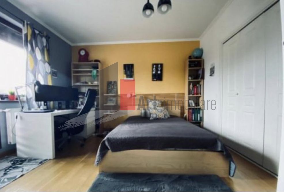 VILA IN BUCURESTII NOI - Poză 3