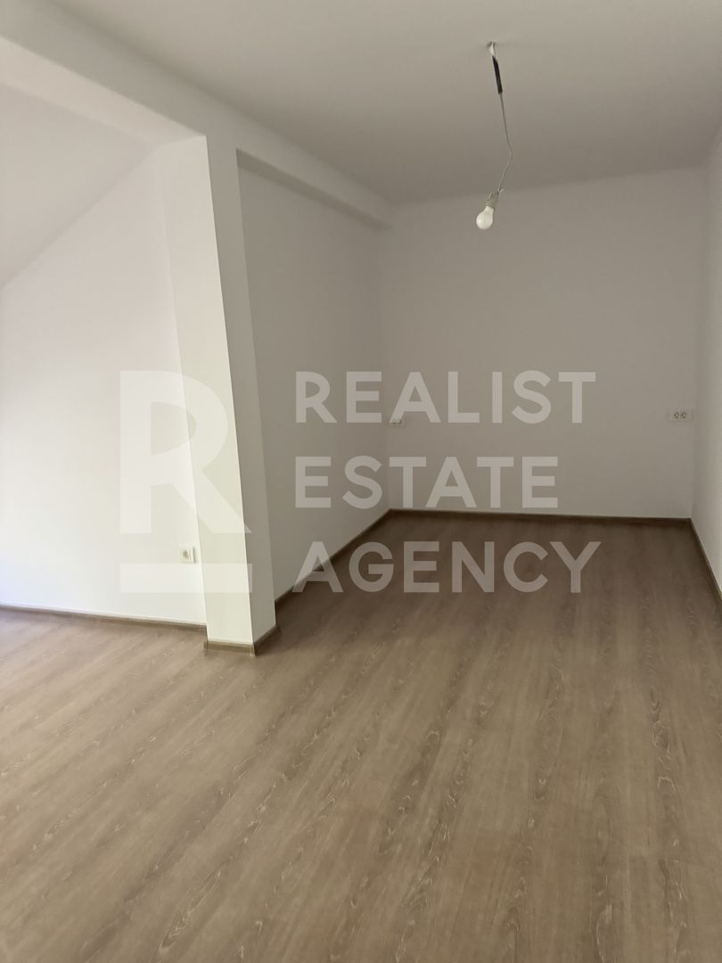 Apartament, 4 camere, Predeal, județul Brașov - Poză 11