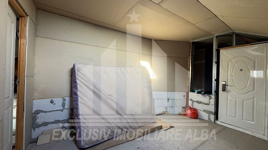 Apartament de vanzare | 7 Garsoniere | 150mp | Bloc Nou | Alba-Micesti - Poză 1