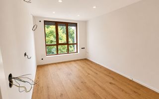 # Apartament renovat integral, Satu Mare zonă centrală, etaj 3/4 - Poză 3