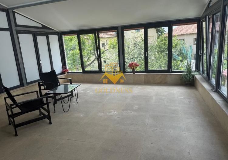 Casa individuala 5 camere zona centrala , 210 mp si garaj propriu! - Poză 4