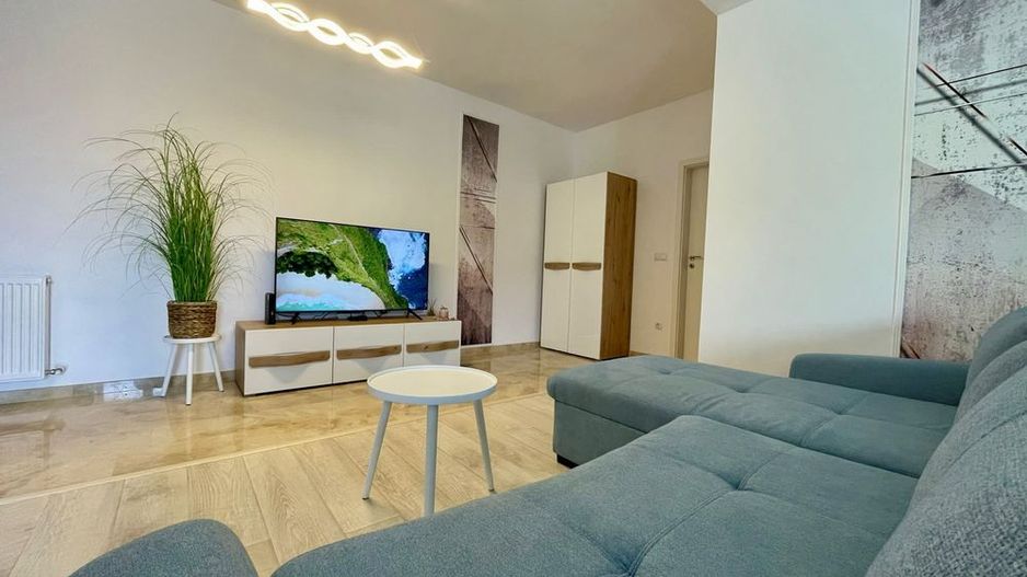 Apartament 2 camere, etaj 3 - zona Centru - Poză 4