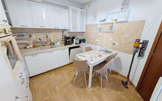 Vanzare apartament 3 Camere Straulesti - Poză 8
