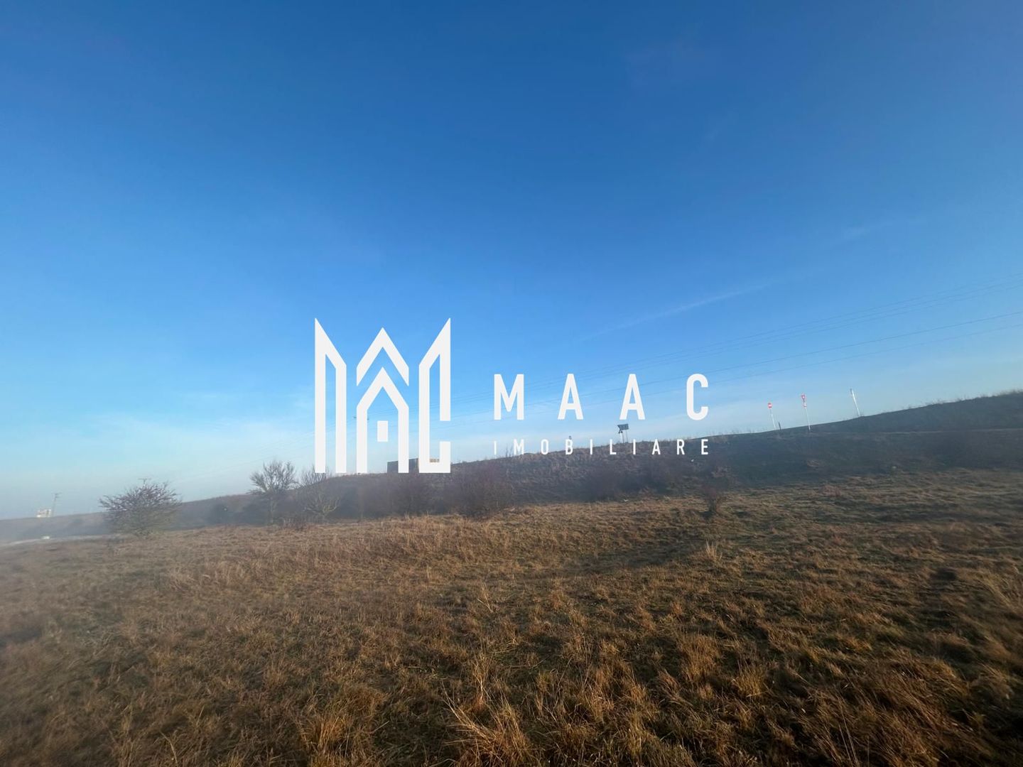 Teren cu potențial turistic I Valea Avrigului I 2900 MP - Poză 5