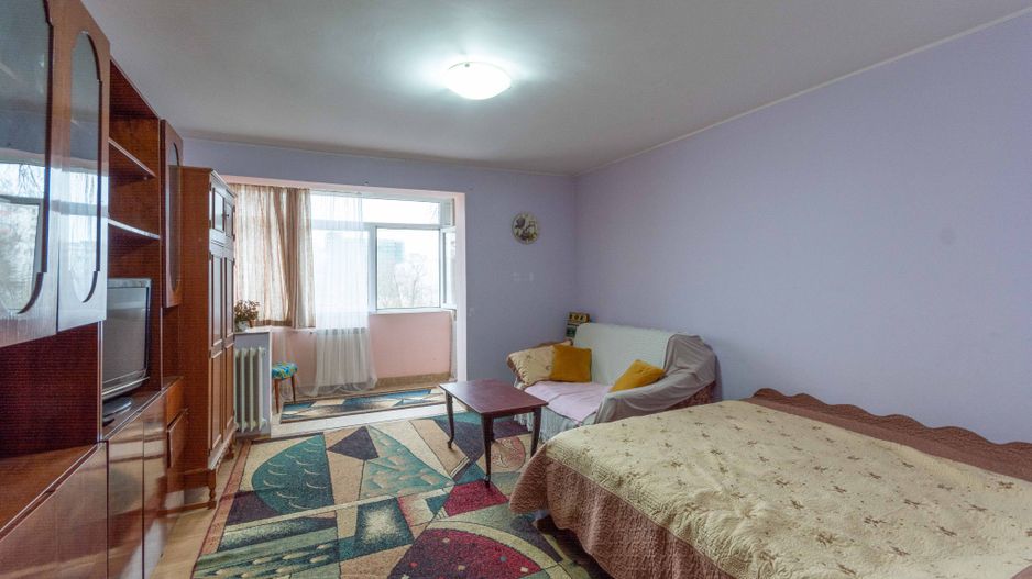 Costin Georgian Lucretiu Patrascanu, Garsoniera modesta, de inchiriat - Poză 1