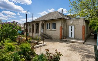 Casă cu teren 6.76 ari în Grătiesti, Chișinău - Poză 1