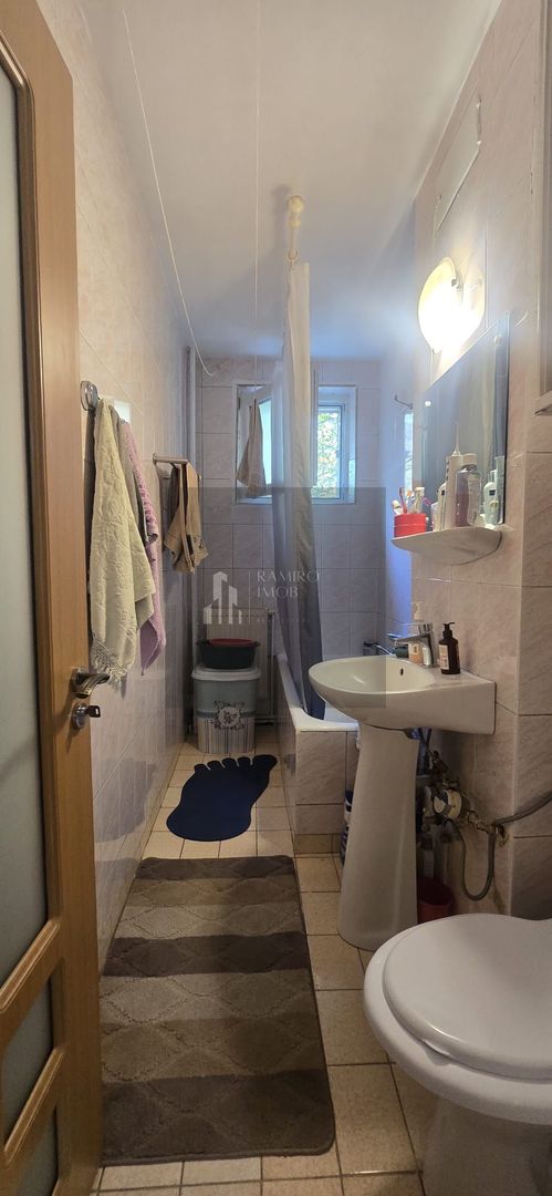3 camere 5 minute METROU 1 DECEMBRIE/decomandat/centrala - Poză 9