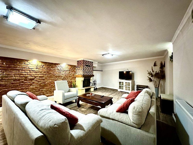 Închiriere casă cu grădină și șemineu în Timișoara – Stil și confort! - Poză 30