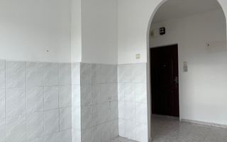 Apartament cu 3 camere | Magheru | Oradea - Poză 11
