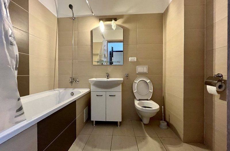 Apartament cu 3 camere de inchiriat in Olimpic, Bd Garii - Poză 7