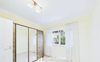 Apartament spațios cu curte și garaj – confortul unei case moderne - Poză 15