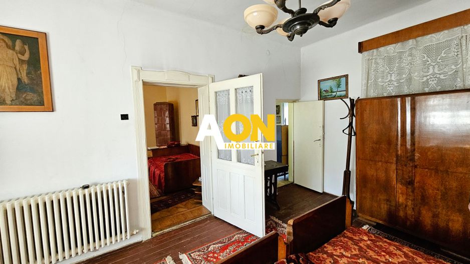 Casa 3 camere, 489 mp teren, acces la 2 strazi, zona ultracentrala - Poză 5