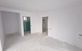 Casă individuală P+1+M în Otopeni – confort și compartimentare excelentă - Poză 5