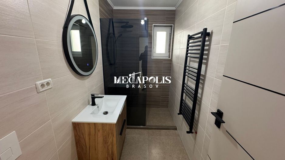 Vanzare Casa pe Parter  4 Camere  Brașov în Cartierul izvor - Poză 7