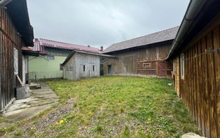 De vanzare casa, atelier fierarie, 4 anexe - 2507 mp in Manastirea Humorului - Poză 15