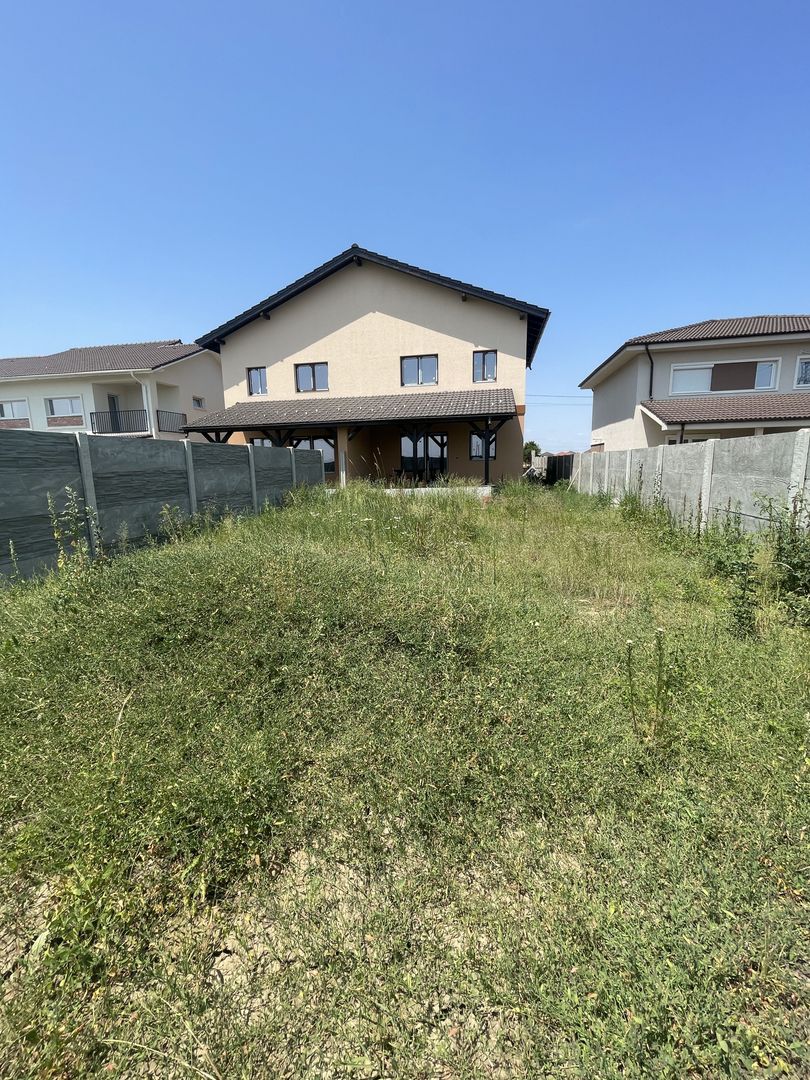 Casă la roșu, 3 dormitoare, teren 340 mp – Moșnița Nouă, lângă Kaufland - Poză 3